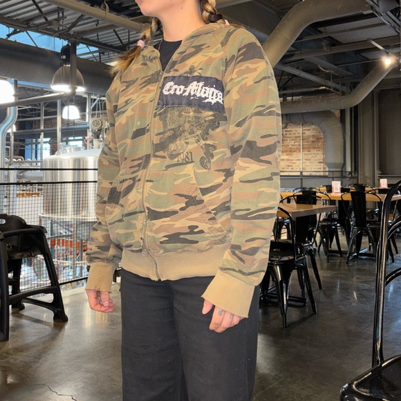 Jacket - Picture 7 of 15